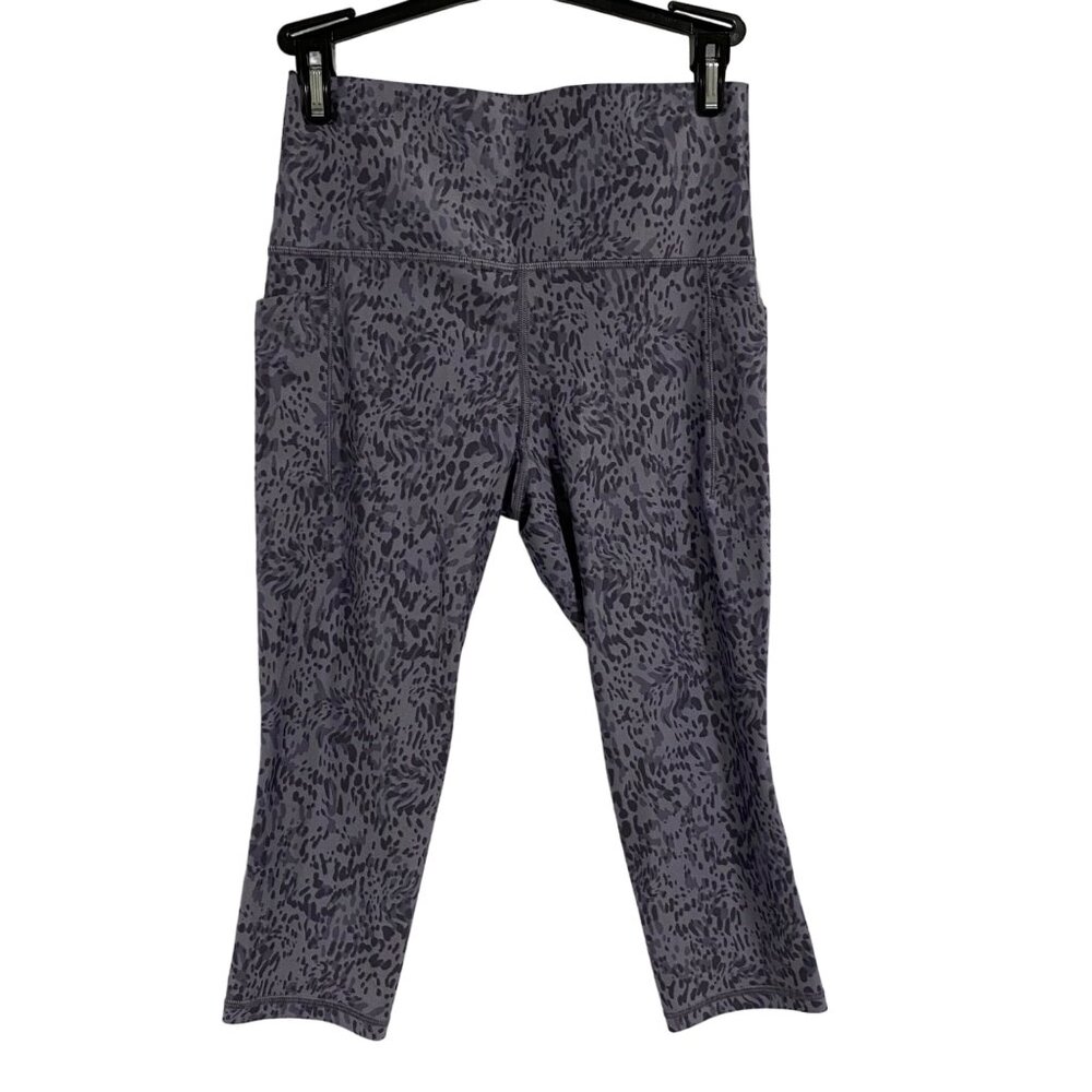 Athleta Salutation Stash Pocket II Liquid Petal Tempest Violet Capri Leggings SP